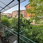 Porta Pispini - Per Gruppi Vicina Al Centro Апартаменты *
